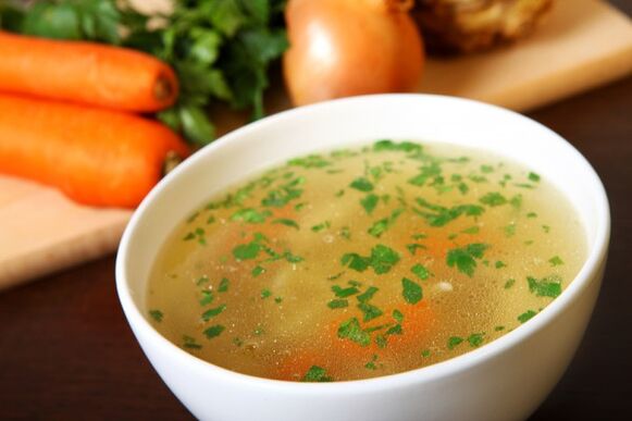 肉だしスープは飲酒ダイエットメニューの中でも美味しい一品です